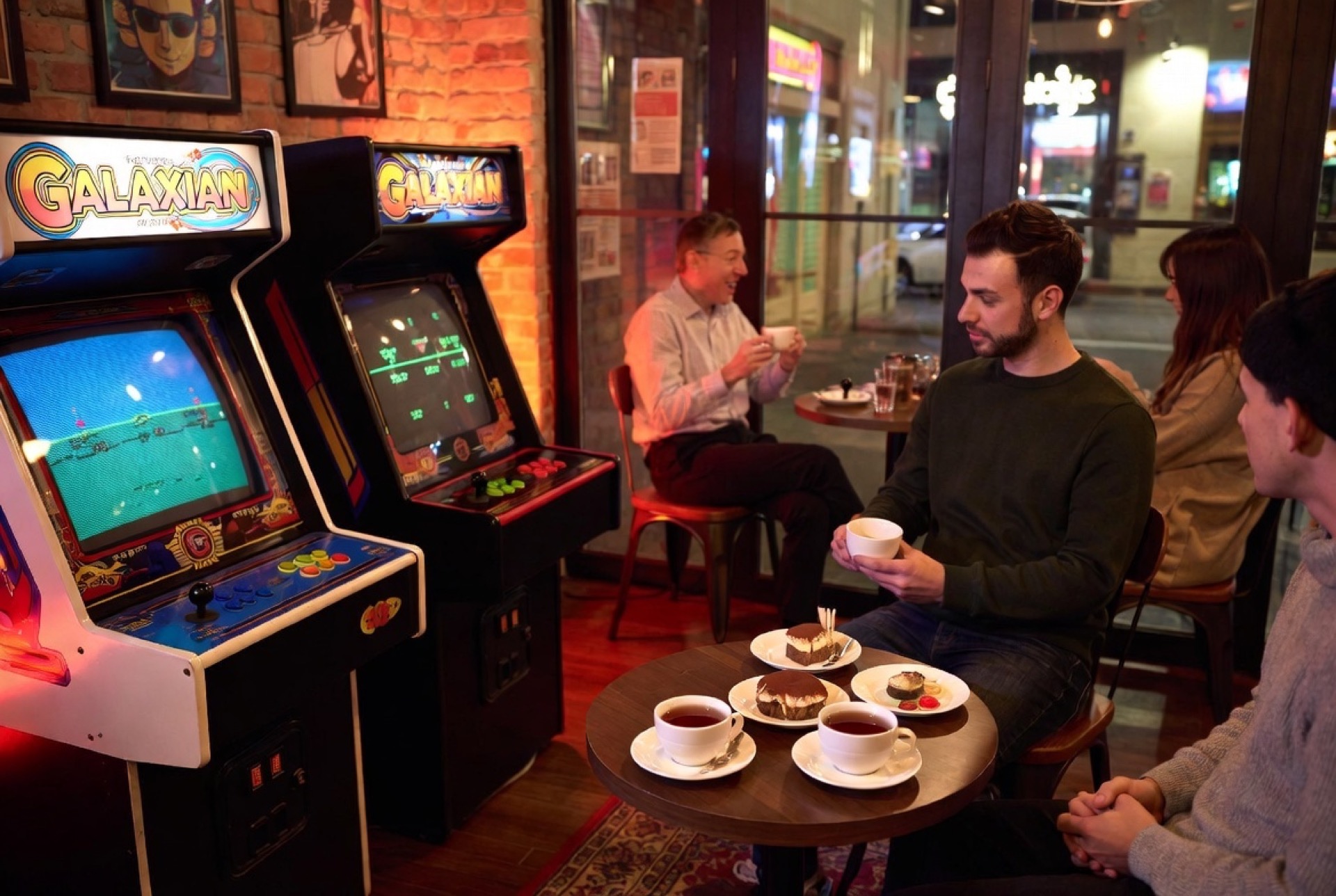 latrulounge Event - Arcades, Billiards & Pinball